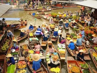 Mercadillo flotante de Damnoen Saduak