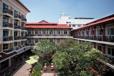 Rambuttri Village Inn & Plaza (o similar) avatar