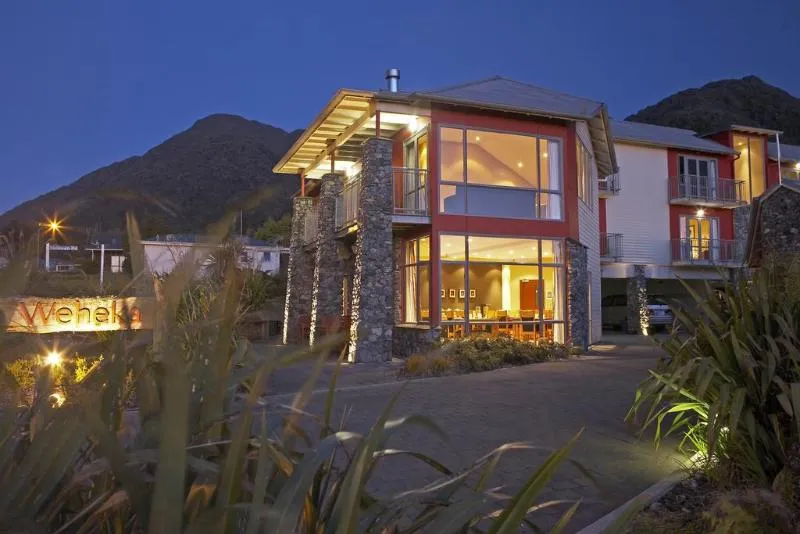 Distinction Fox Glacier Hotel avatar