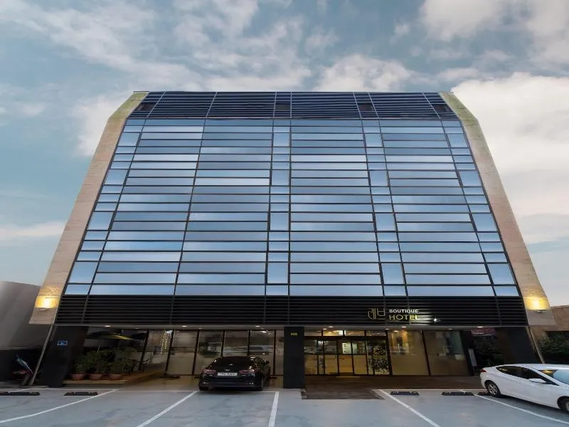 Reve Business Hotel Jeju avatar