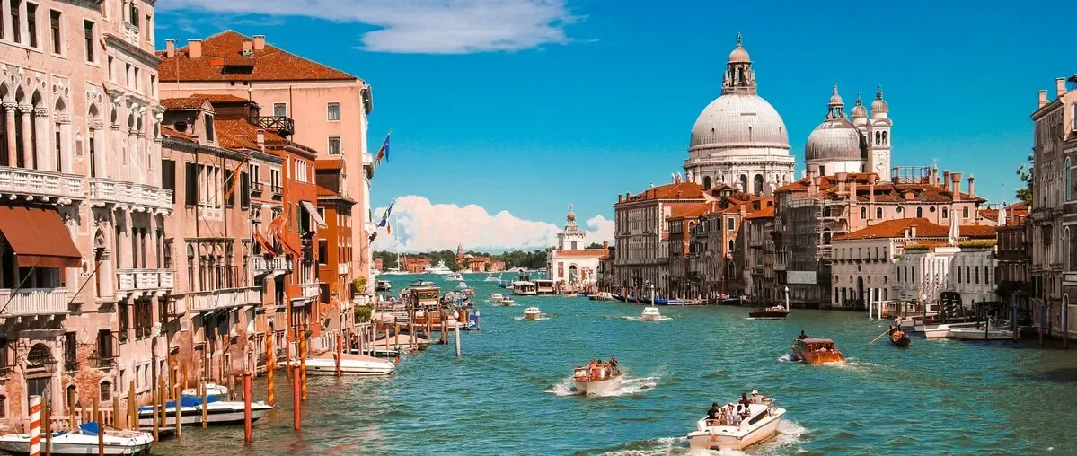 Italia hero image