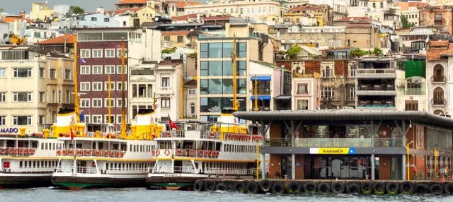 Paseo en barco por el Cuerno de Oro + Tour por Fanar