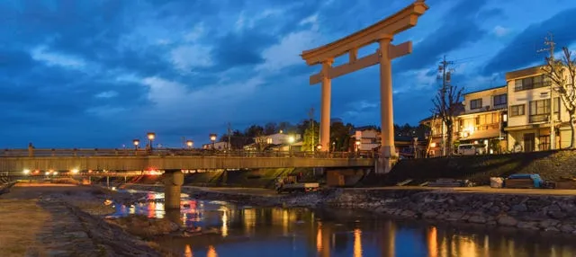 Tour nocturno por Takayama
