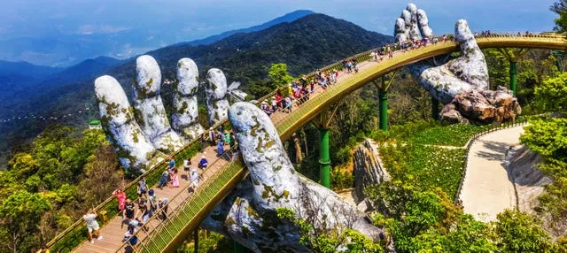 Excursión a las Colinas de Ba Na y Puente Dorado