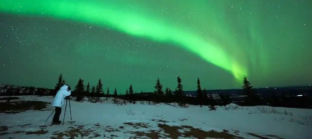 Tour fotográfico de la aurora boreal con barbacoa