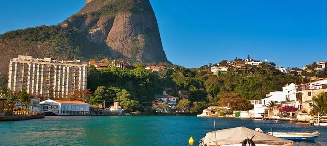 Tour por Barra da Tijuca y la isla de Gigóia