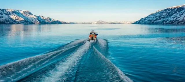 Pesca en el fiordo de Alta