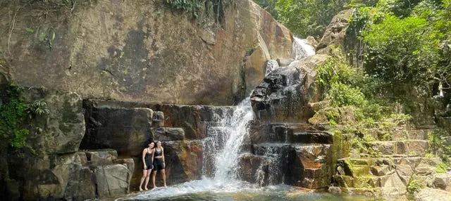 Senderismo por la cascada El Tigrero