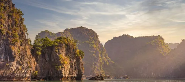 Excursión a la Bahía de Ha Long