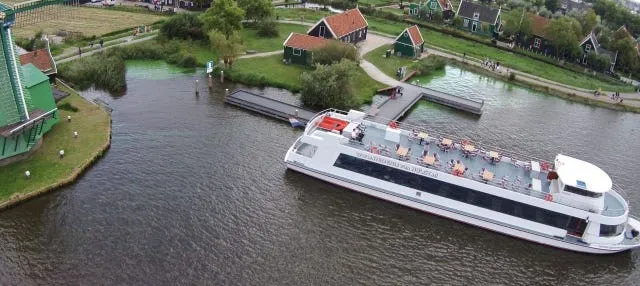 Excursión a los molinos de Zaanse Schans en barco