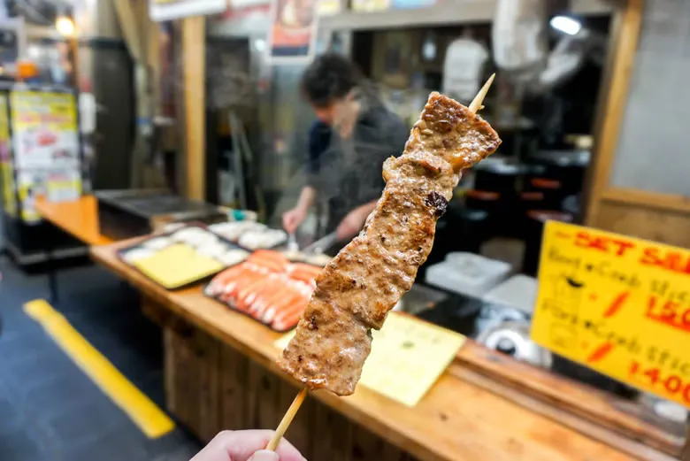 Tour gastronómico por el mercado de mercado Kuromon