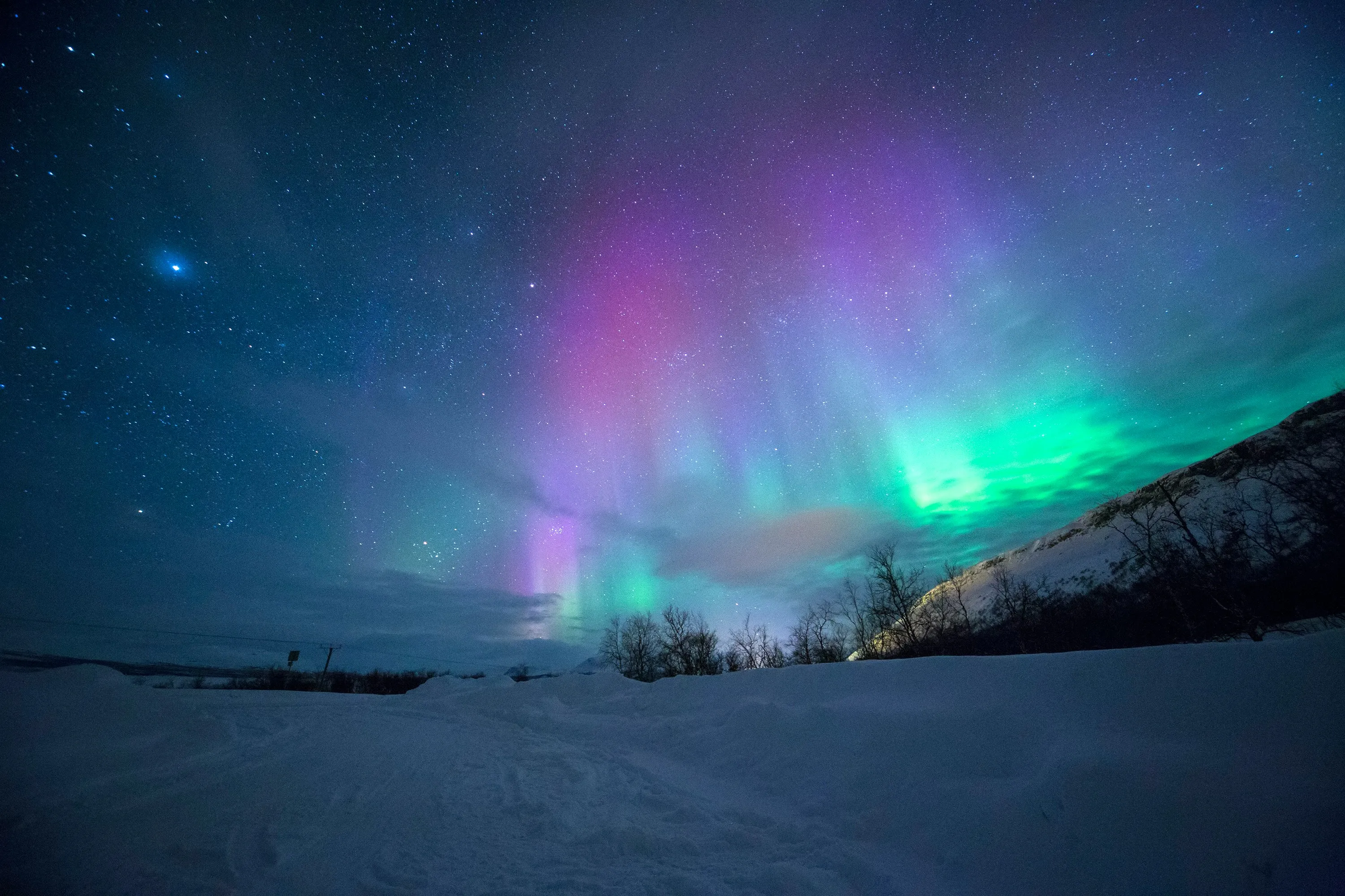 Tour de la aurora boreal