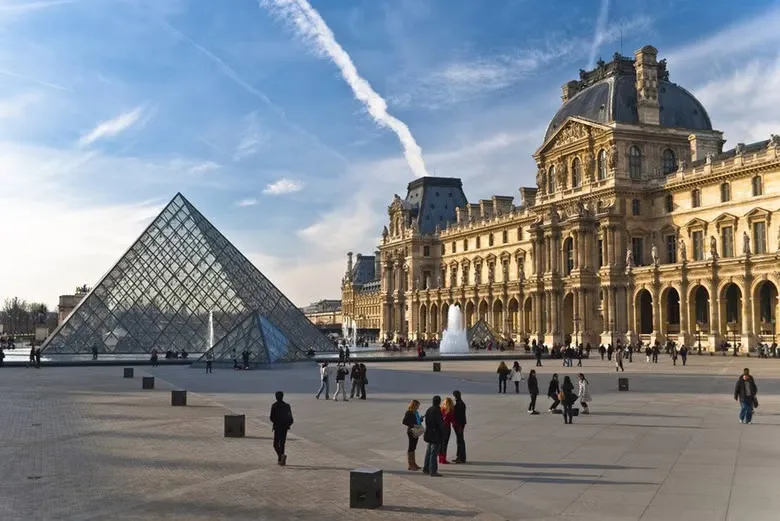 Visita guiada por el Museo del Louvre