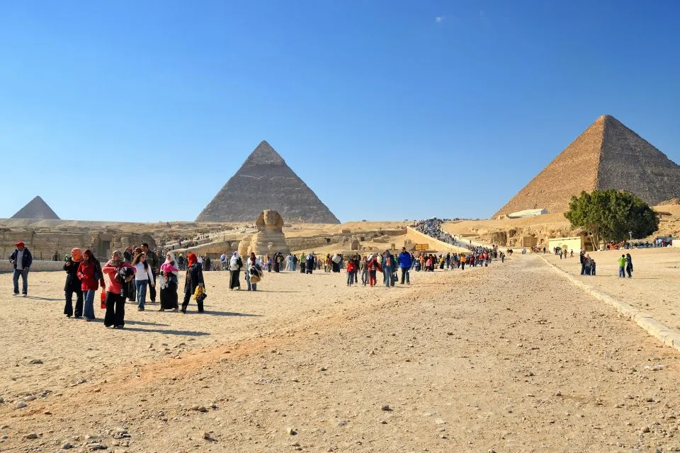 Tour por las Pirámides de Giza, Menfis y Saqqara