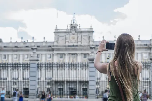 Visita guiada por el Palacio Real