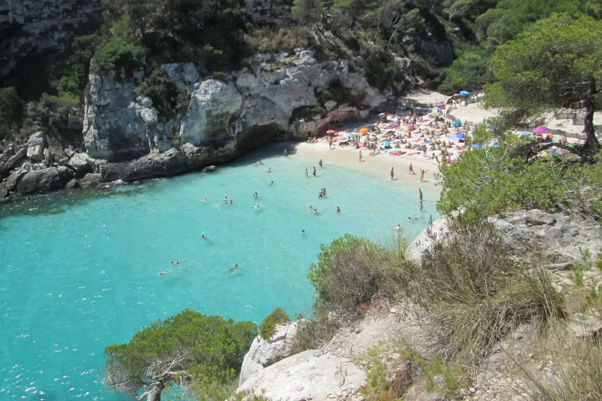Paseo en barco por las calas del sur