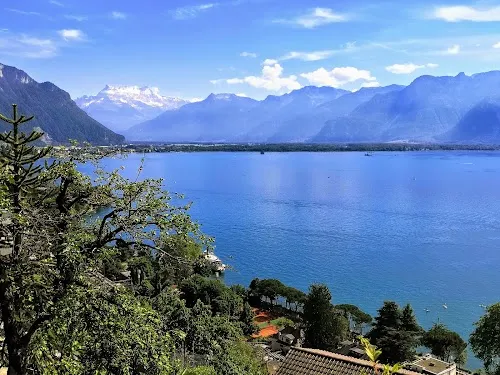 Montreux hero image