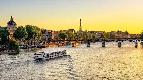 Paris hero image