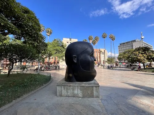 Plaza Botero