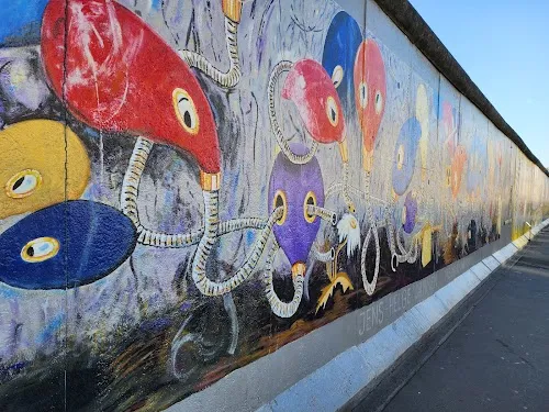 Galería del Lado Este