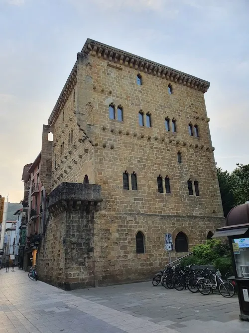 Torre Luzea