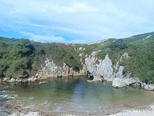 Playa de Gulpiyuri