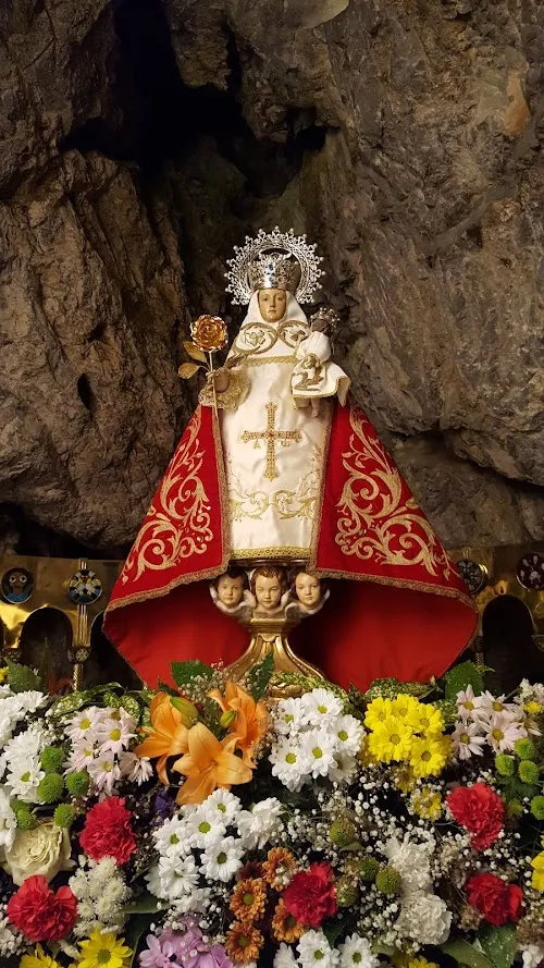 Cueva de Covadonga