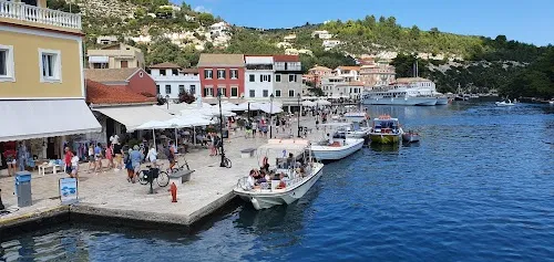 Gaios