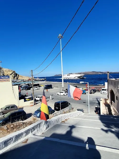 Puerto de Athinios