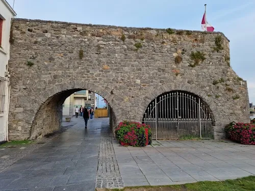Arco Español