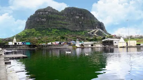 Templo de la Diosa Saptashrungi