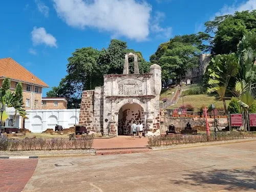 A Famosa