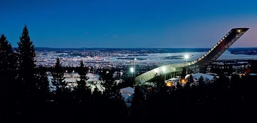 Trampolín de esquí de Holmenkollen