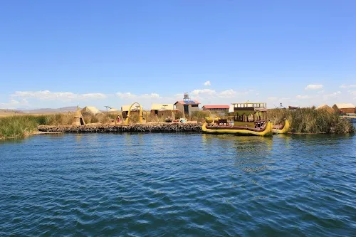 Islas Flotantes de los Uros