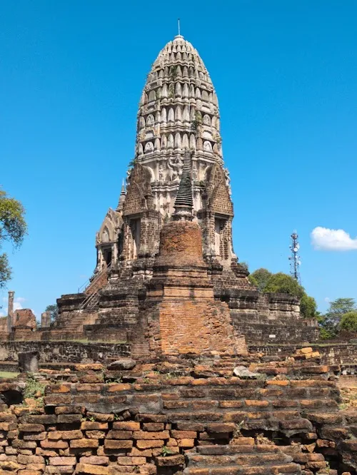 Wat Ratchaburana