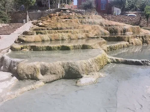Manantiales Rojos de Karahayit