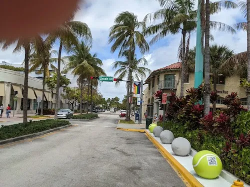 Lincoln Road