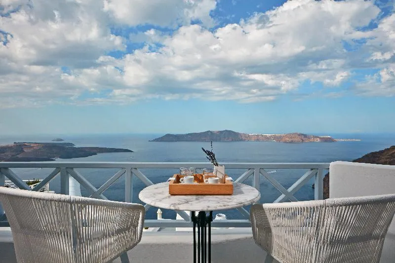 Cliffside Suites