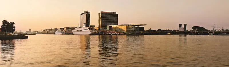 Mövenpick Hotel Amsterdam City Centre