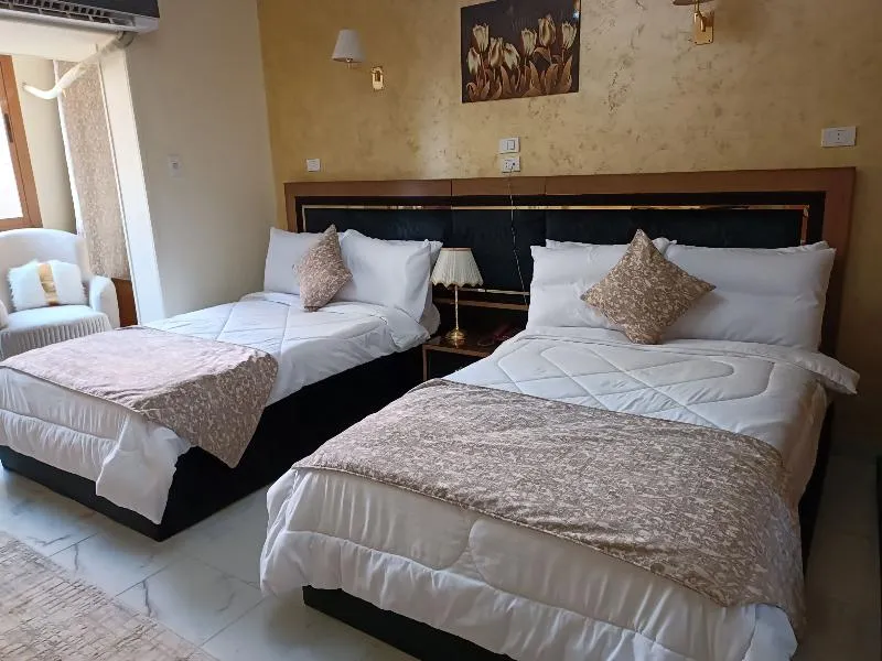 Indiana Hotel Cairo