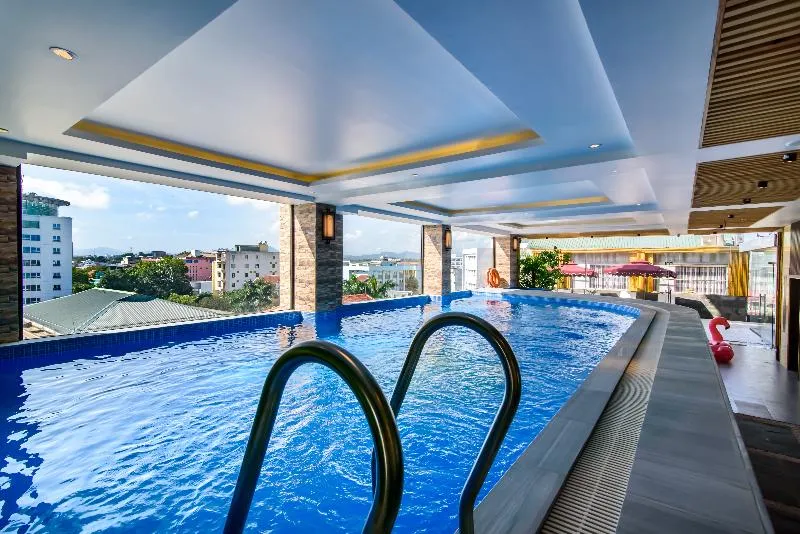 Thanh Lich Royal Boutique Hotel