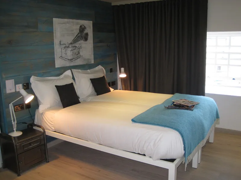 Stay Central Hotel