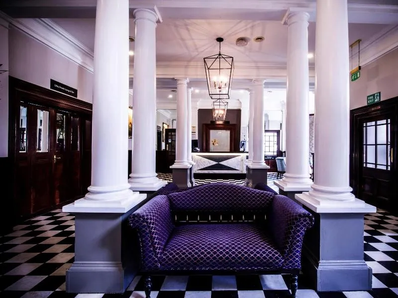 Doubletree by Hilton Cheltenham Park