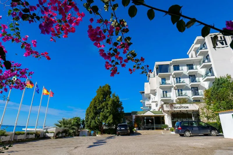 Nertili Hotel