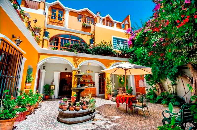 La Hosteria