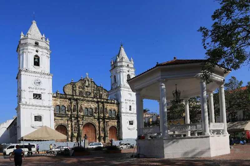 Holiday Inn Panamá Distrito Financiero