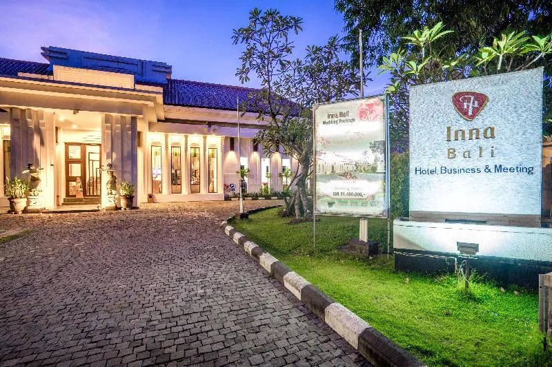 Inna Bali Heritage Hotel