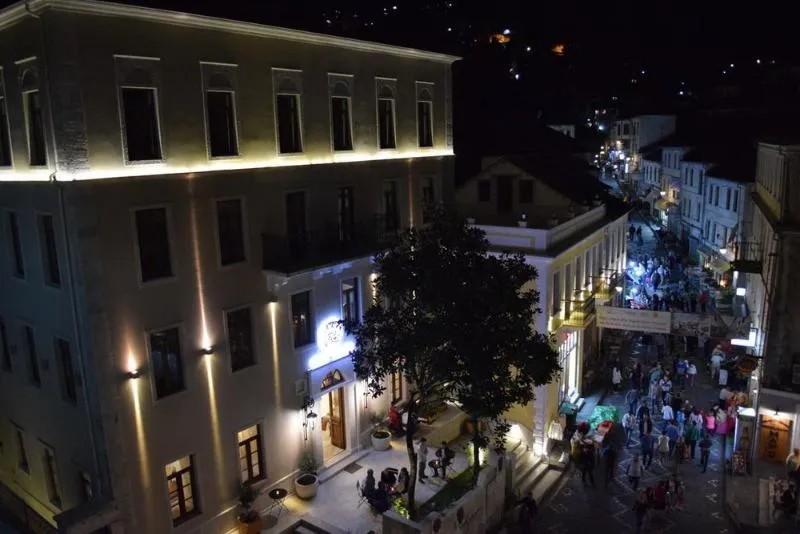 Hotel Argjiro