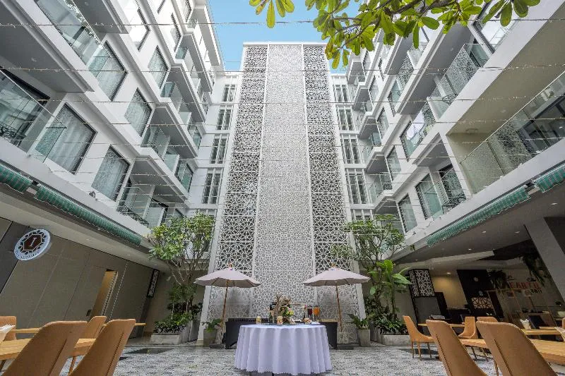 Zenseana Resort and Spa