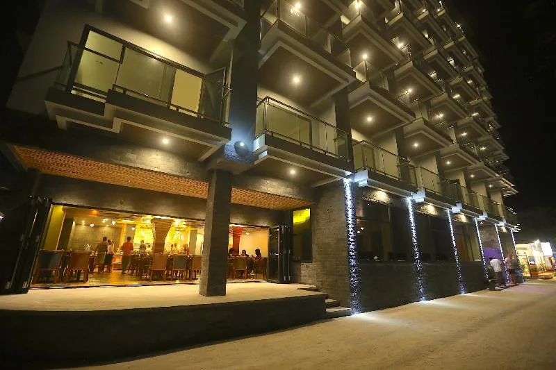 Kaani Grand Seaview at Maafushi
